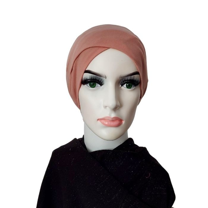 Bonnet sous hijab croisé